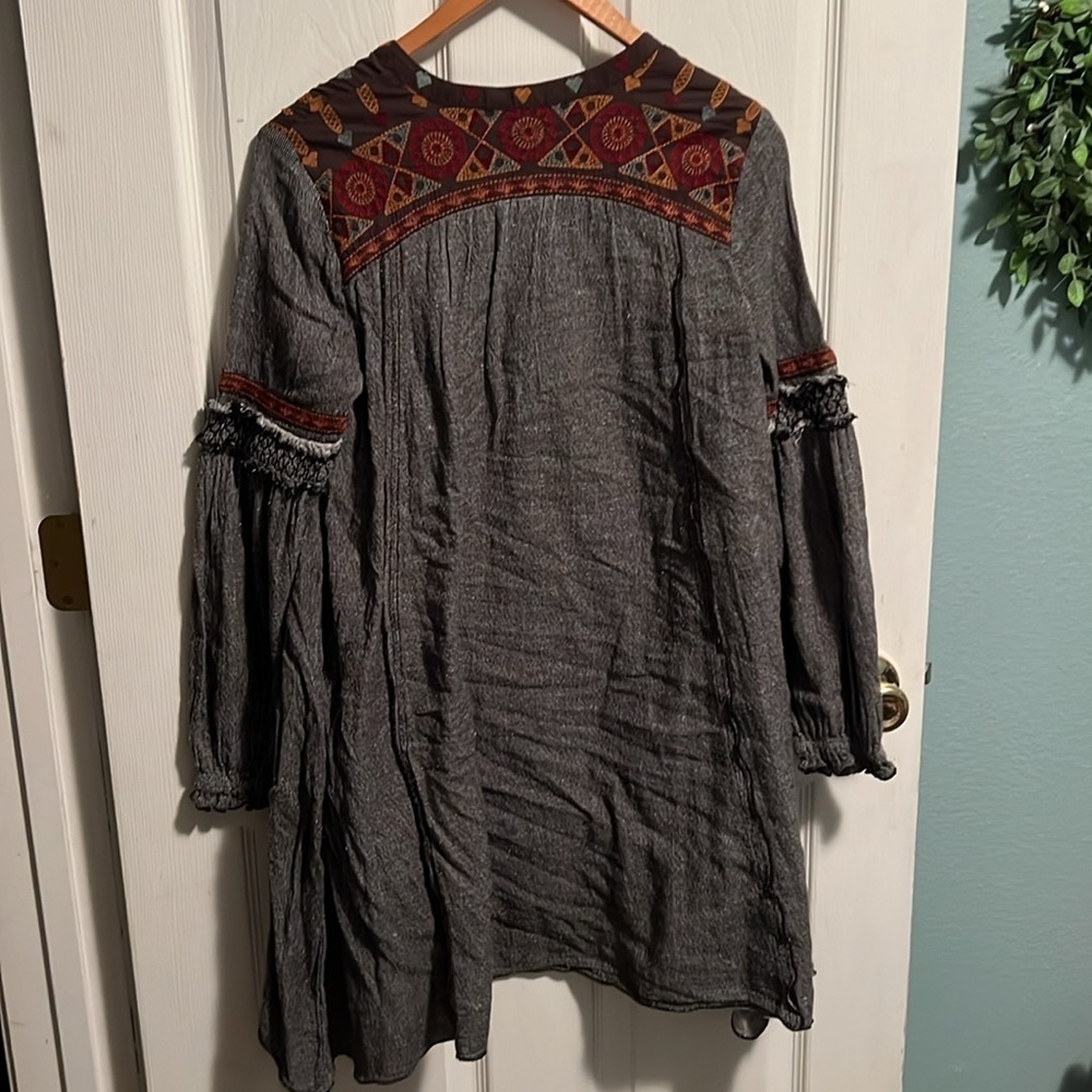Free People S hippie boho embroidered tunic dress tassels ties long sleeve gray - Picture 9 of 9